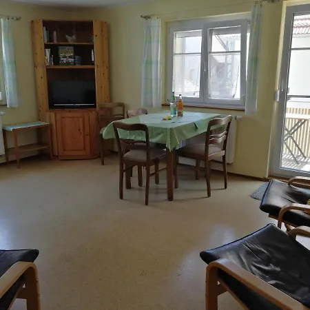 Apartment & Zimmer Familie Trescher Tübingen Extérieur photo