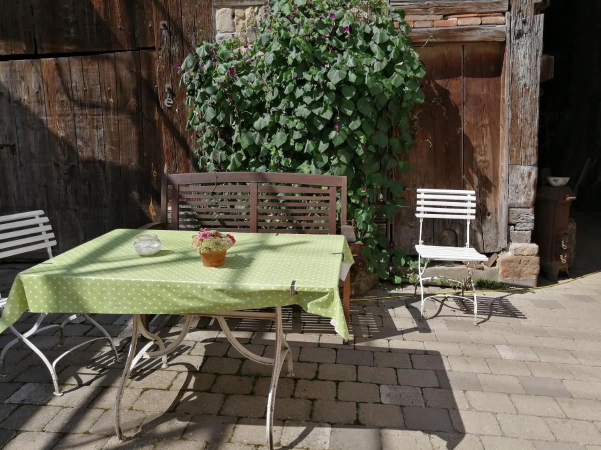 & Familie Trescher Tübingen